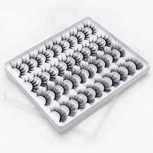 Load image into Gallery viewer, 20 Pairs 15mm Long Thick Dramatic Look Handmade 3d Eyelashes
